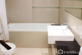 Cozy Studio at Azalea Suites Apartment By Travelio